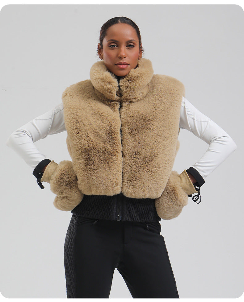 Aurora Plush Ski Mittens lifestyle view 8
