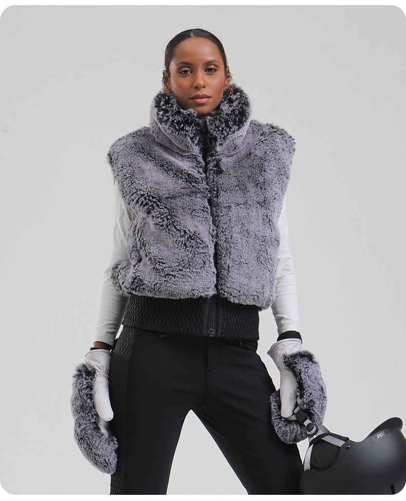 Aurora Plush Ski Mittens lifestyle view 10