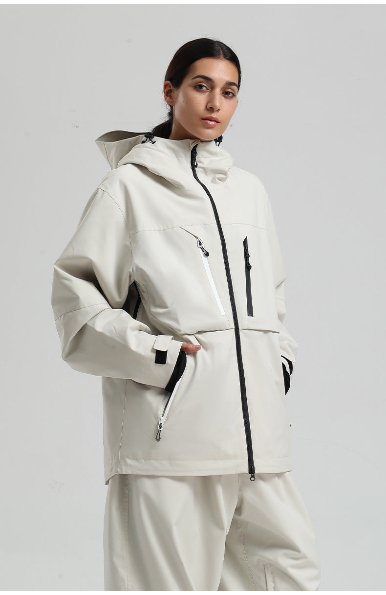 Traverse Utility Snow Jacket model view 6