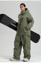 Traverse Utility Snow Jacket model view 9
