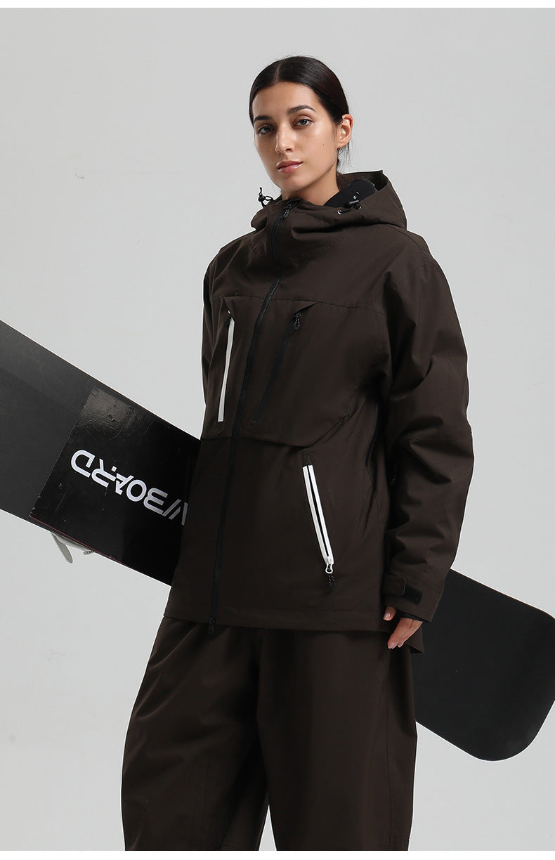 Traverse Utility Snow Jacket model view 16